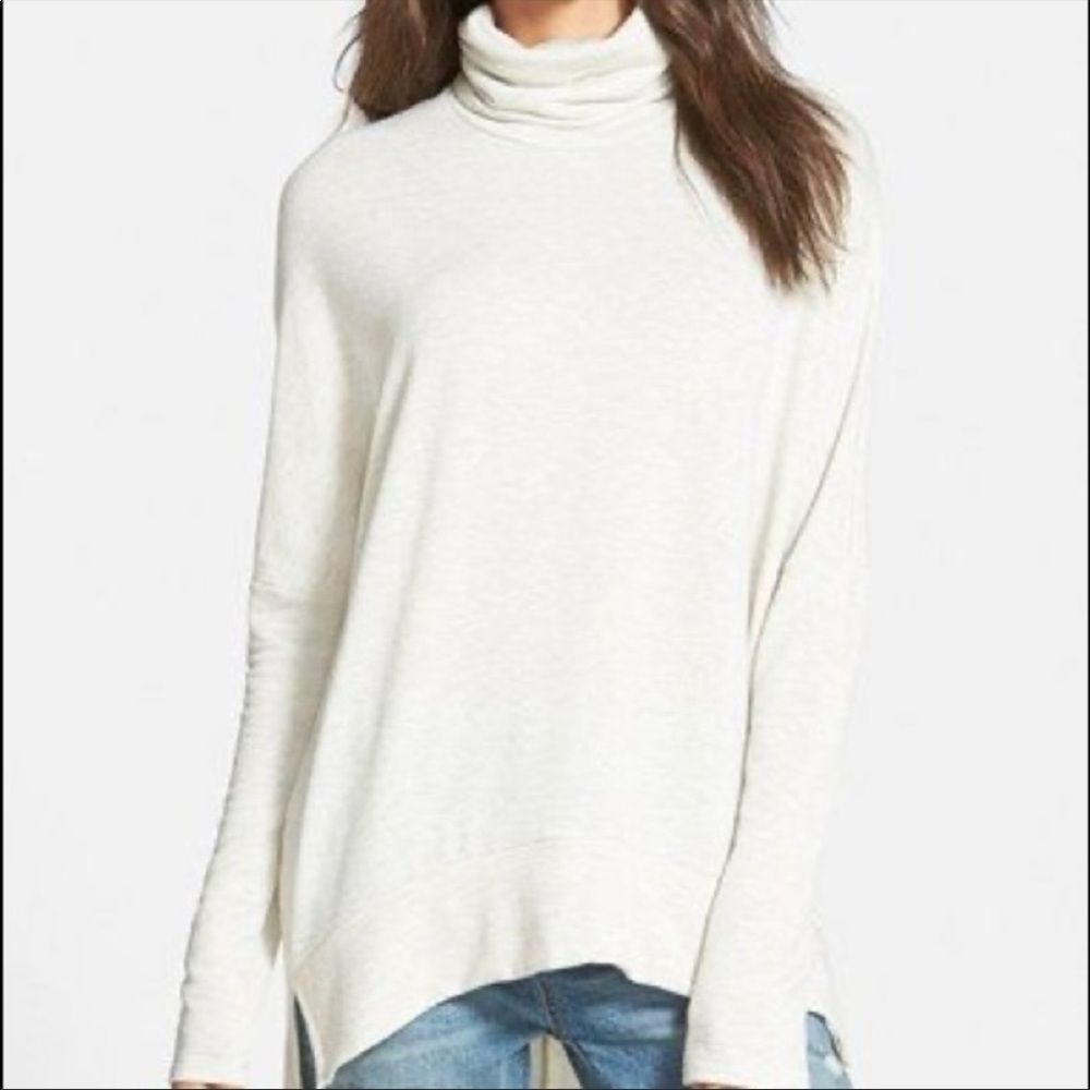 Madison and Berkeley Oversized Black Turtleneck Tunic